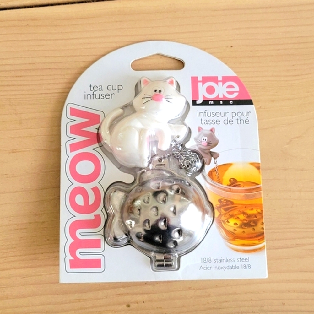 Joie White Cat Tea Cup Infuser
